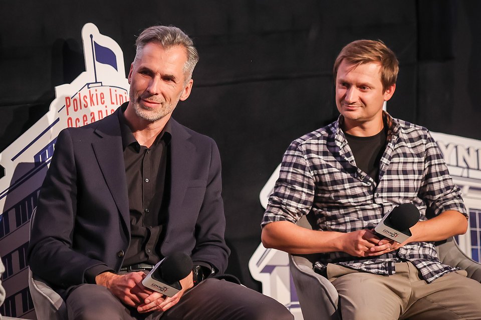 Krzysztof Czarnowski – biegacz, pacemaker, miłośnik modernistycznej Gdyni (od lewej) / Fot.: Karolina Misztal / Sport Evolution