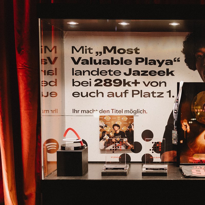 2025 Wrapped (c) Philipp Gladsome (7).jpg