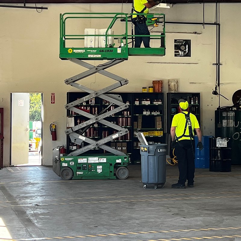 Chateau Energy_Sunbelt Rentals_LED lift photo.jpg