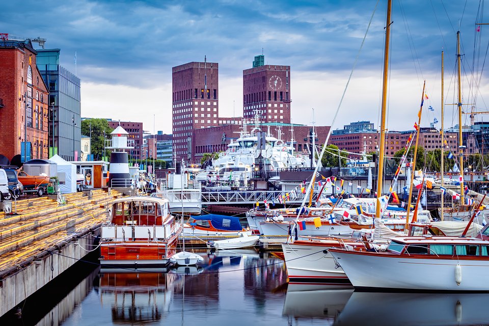 LOT Polish Airlines materials