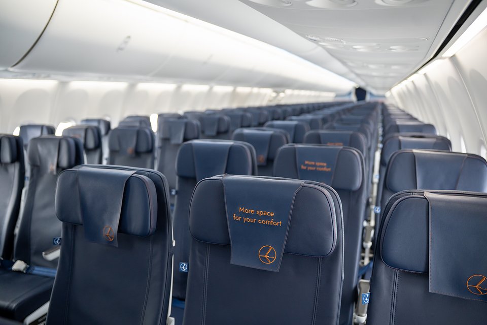 LOT Polish Airlines materials