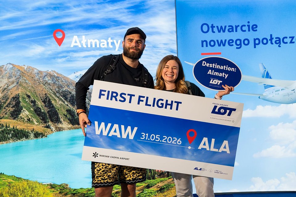 LOT Polish Airlines materials