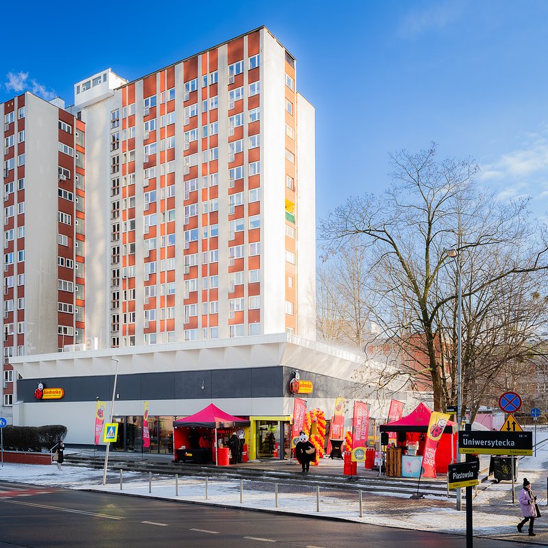 Fot. Biedronka Uniwersytecka 12 Katowice 1.jpg