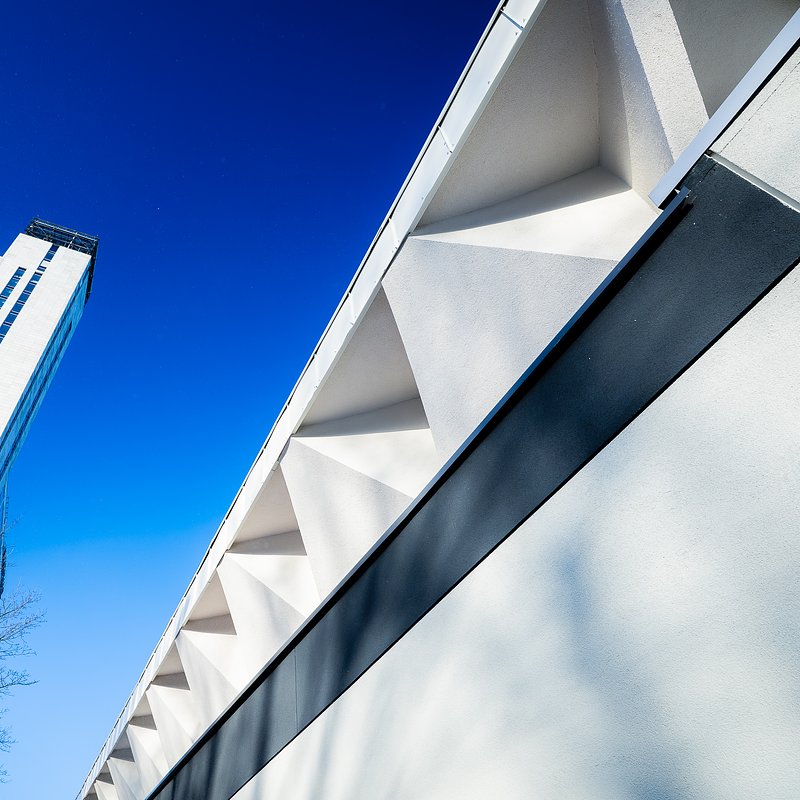 Fot. Biedronka Uniwersytecka 12 Katowice 2.jpg