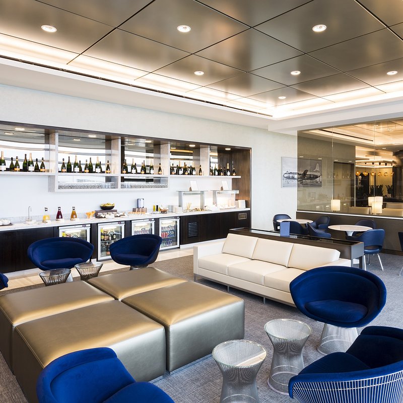 UK_Heathrow Airport_lounge_fot_Philip Durrant_knauf_ceiling_solutions4.jpg