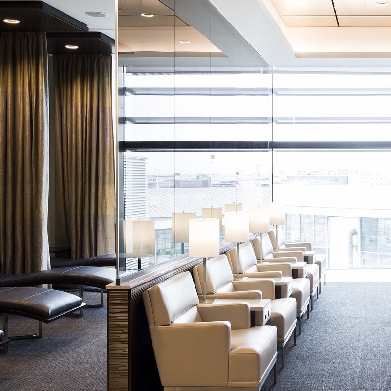 UK_Heathrow Airport_lounge_fot_Philip Durrant_knauf_ceiling_solutions7.jpg
