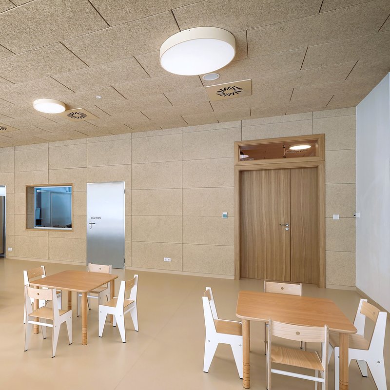8_przedszkole_jozefow_fot_szymon_polanski_knauf_ceiling_solutions.jpg