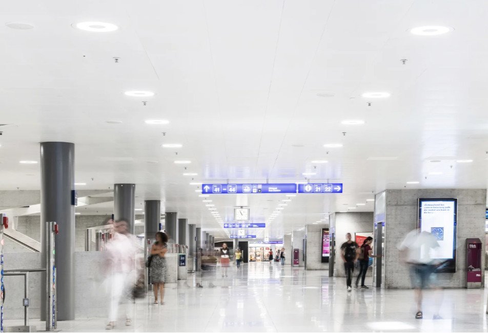 zurich_train_station_fot_Lautenschlager_knauf_ceiling_solutions2.jpg