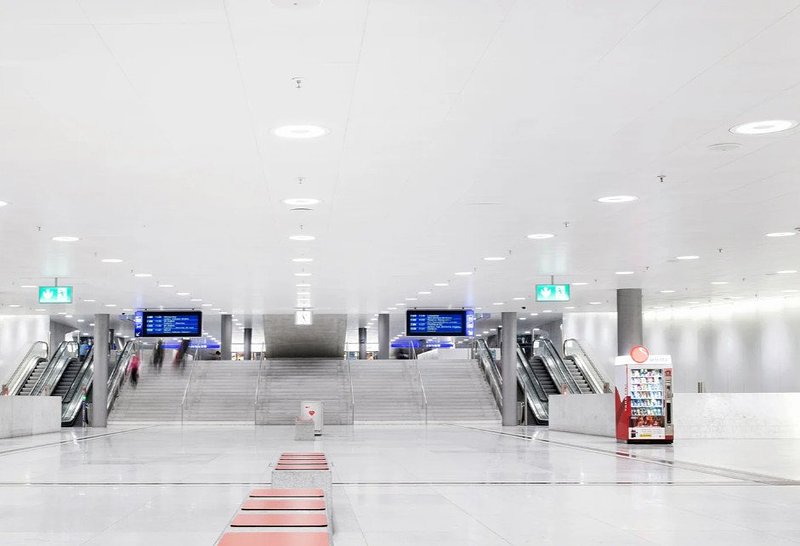 zurich_train_station_fot_Lautenschlager_knauf_ceiling_solutions.jpg