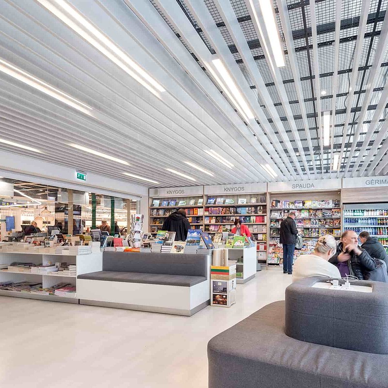 Wilno_airport_fot_Szymon_Polanskiknauf_ceiling_solutions.jpg