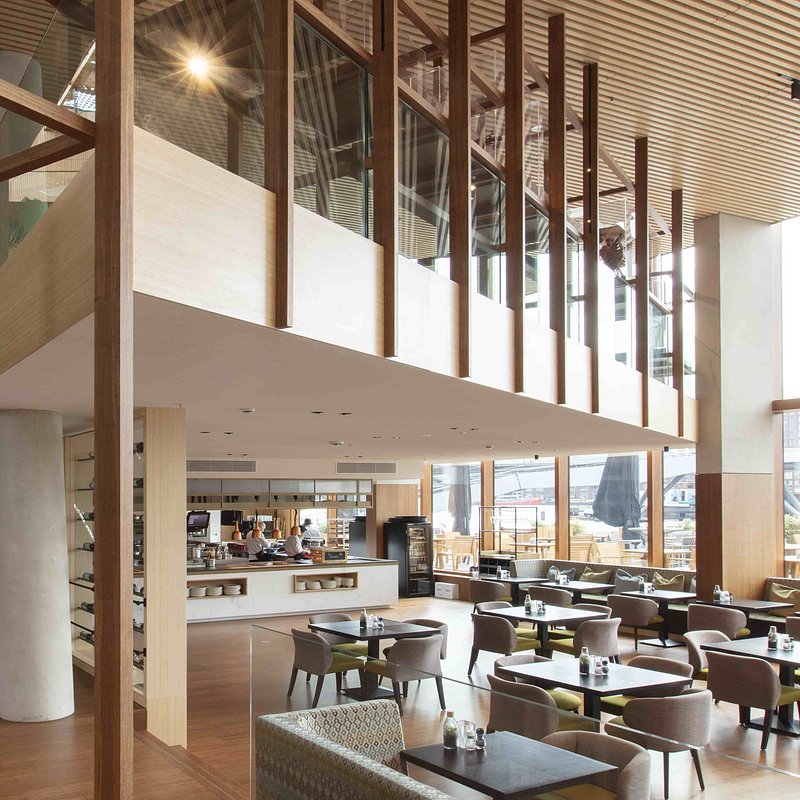 Hotel_Jakarta_Amsterdam_fot_Michael van Oosten_Knauf_ceiling_solutions.jpg