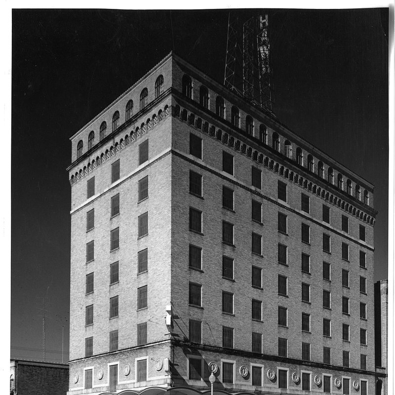 Temple TX_hotel_Hawn_P-251_Springer Archives.jpg