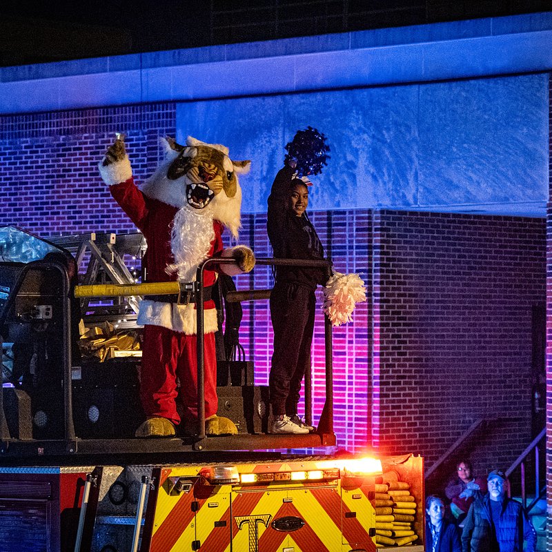 Christmas Parade 2025-27.jpg