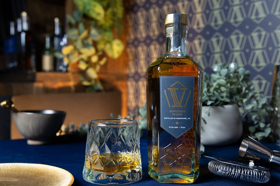 spiced-rum-pentagon-bottle-70cl-tasting-neat-lifestyle-landscape-2.jpg.jpg