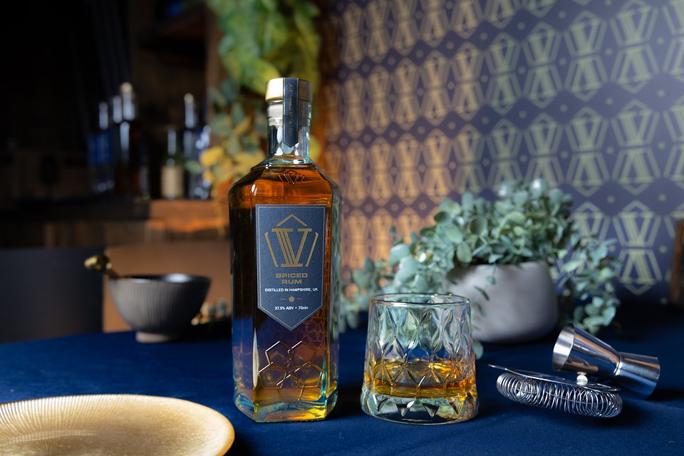 spiced-rum-pentagon-bottle-70cl-tasting-neat-lifestyle-landscape-3.jpg