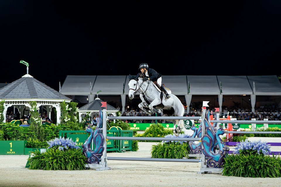 Kent Farrington 2 Rolex US Equestrian Grand Prix ©️Rolex Series website.jpg