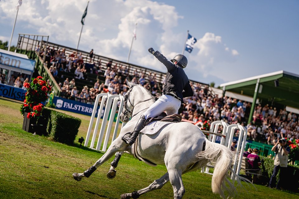 GP_ 1er-SHANESWEETNAM_Rolex Series.jpg