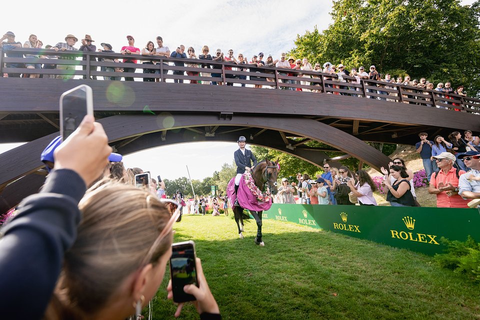 DERBY_SteveGUERDAT-Winner©ROLEX SERIES.jpg