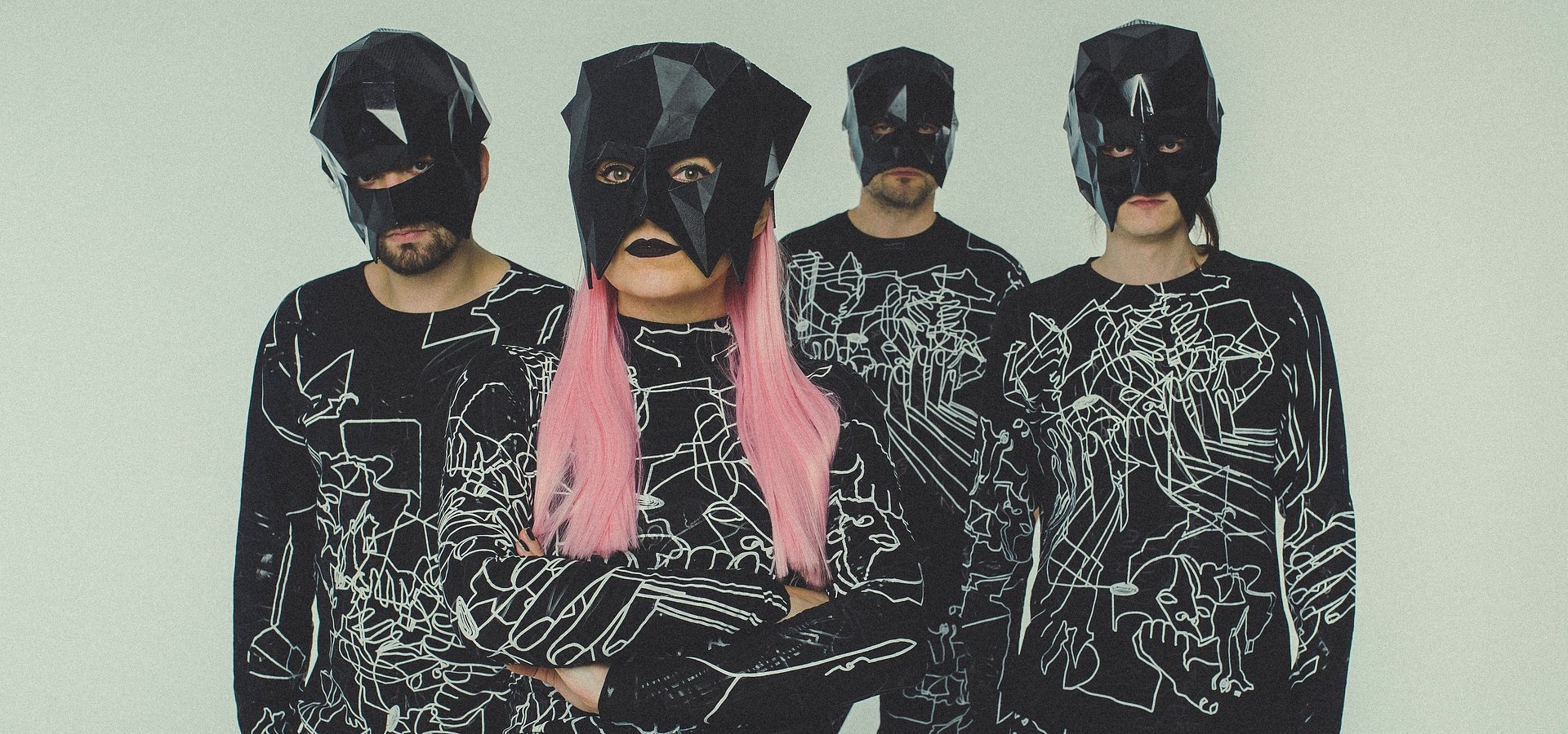 Tajemnicza BOKKA zahipnotyzuje publiczność Najpiękniejszej Domówki Świata.