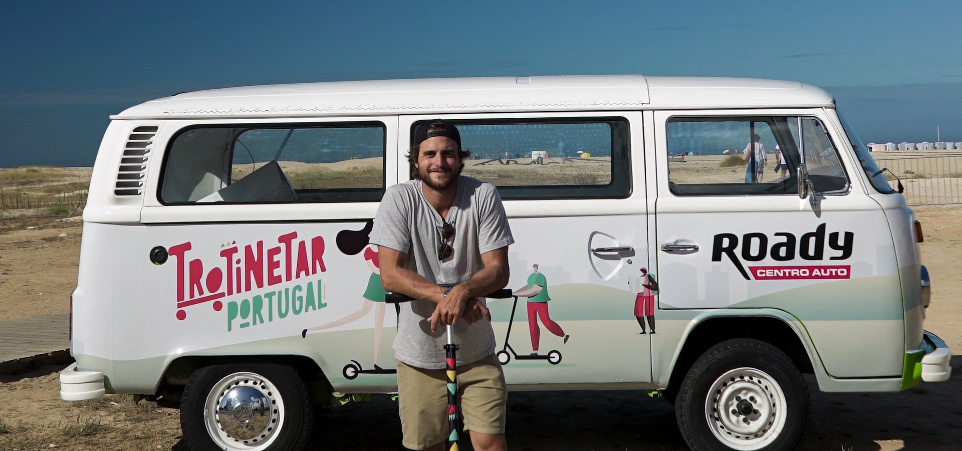 Tiago Teotónio Pereira põe os portugueses a “Trotinetar Portugal”  