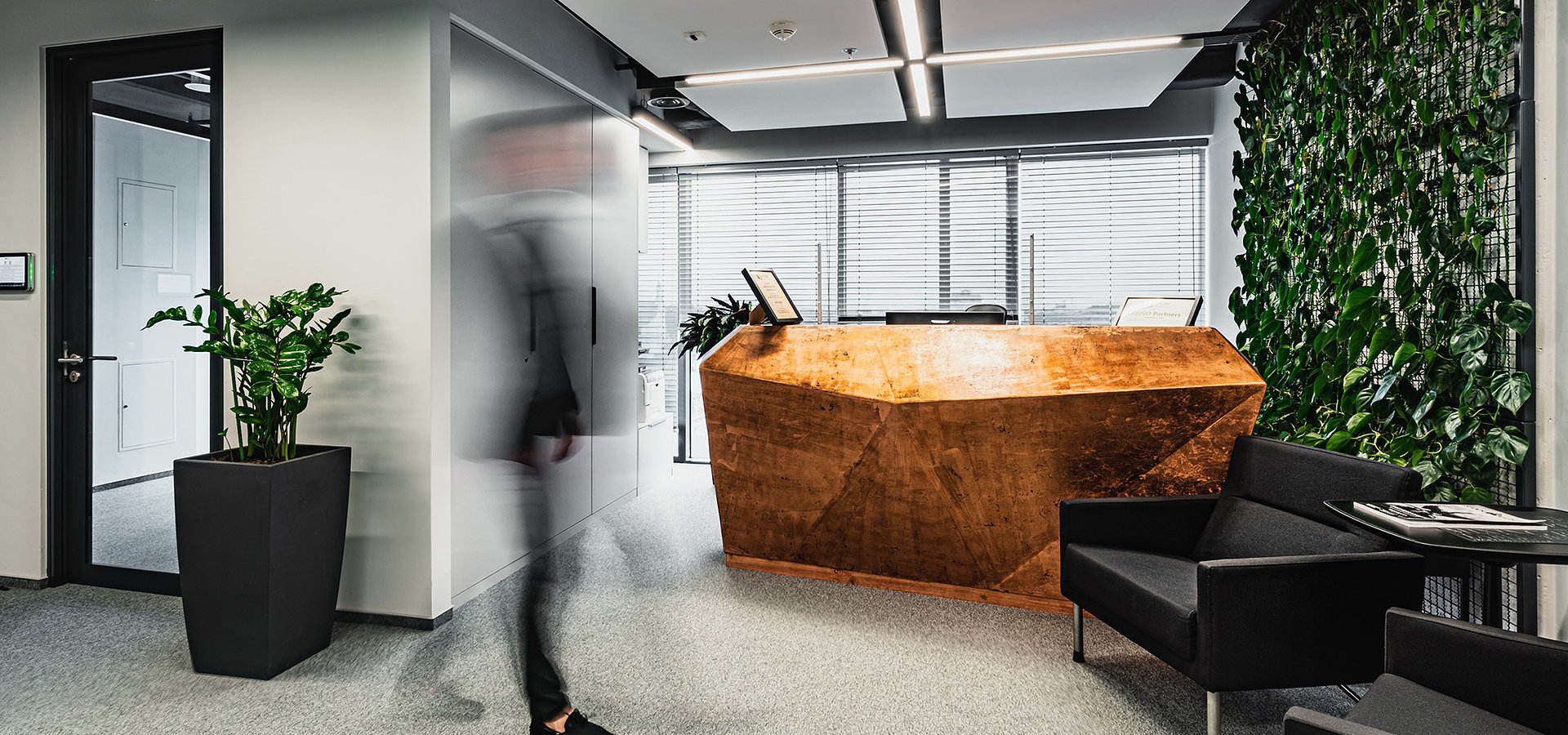 Nowe wnętrza z fabrycznym szlifem