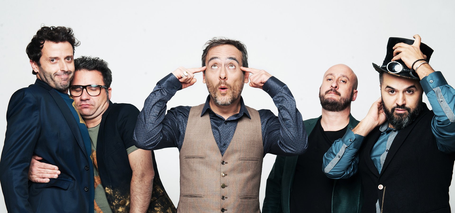 Love Of Lesbian dejará a sus fans ayudarles a elegir el setlist de su show IRREPETIBLE exclusivo para México