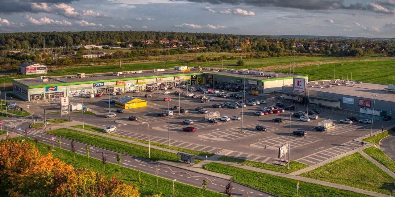 Nowe umowy najmu w trzech Vendo Parkach