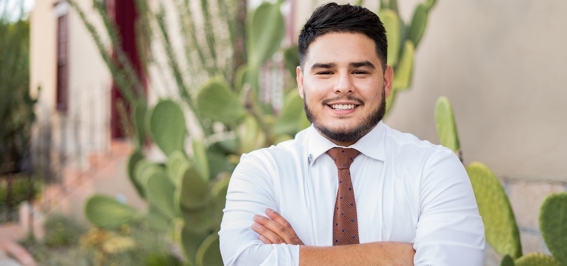 Daniel Castillo Affiliates with the Tucson/Foothills Office of Coldwell Banker Realty