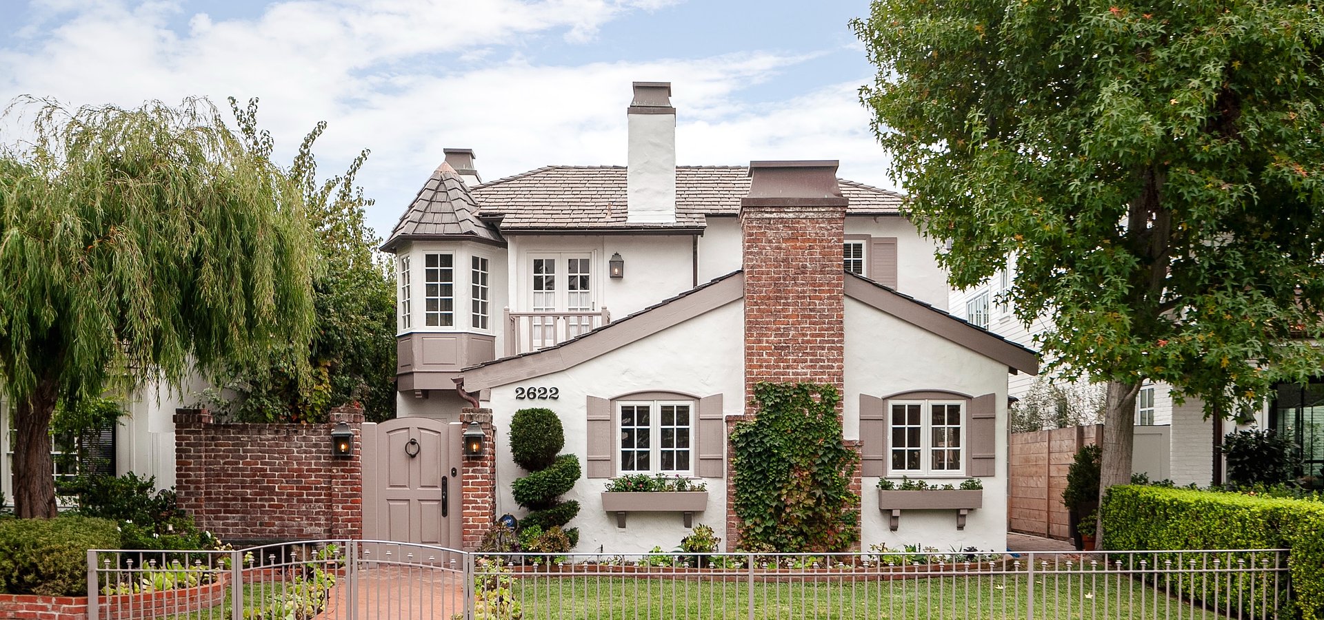 Coldwell Banker Realty Lists Newport Beach Property with Home Office for $4.195 Million