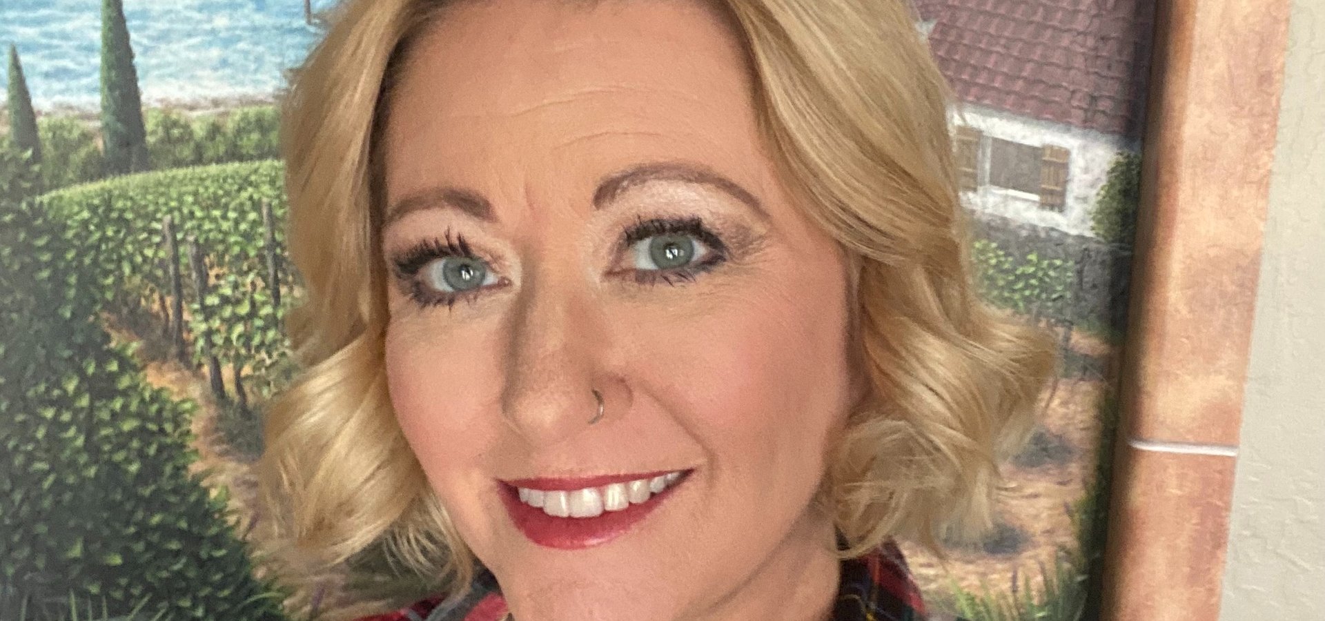 Rebecca Sherlin Affiliates with the Mesa Gilbert Office of Coldwell Banker Realty