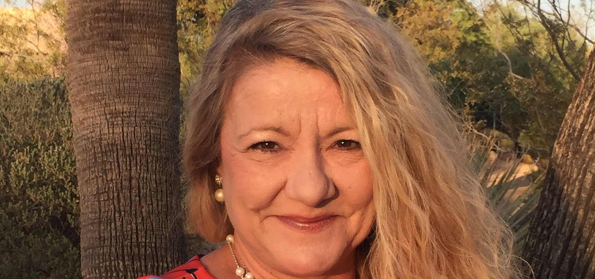 Kimberly Farnsworth Affiliates with the Scottsdale/Carefree Office of Coldwell Banker Realty