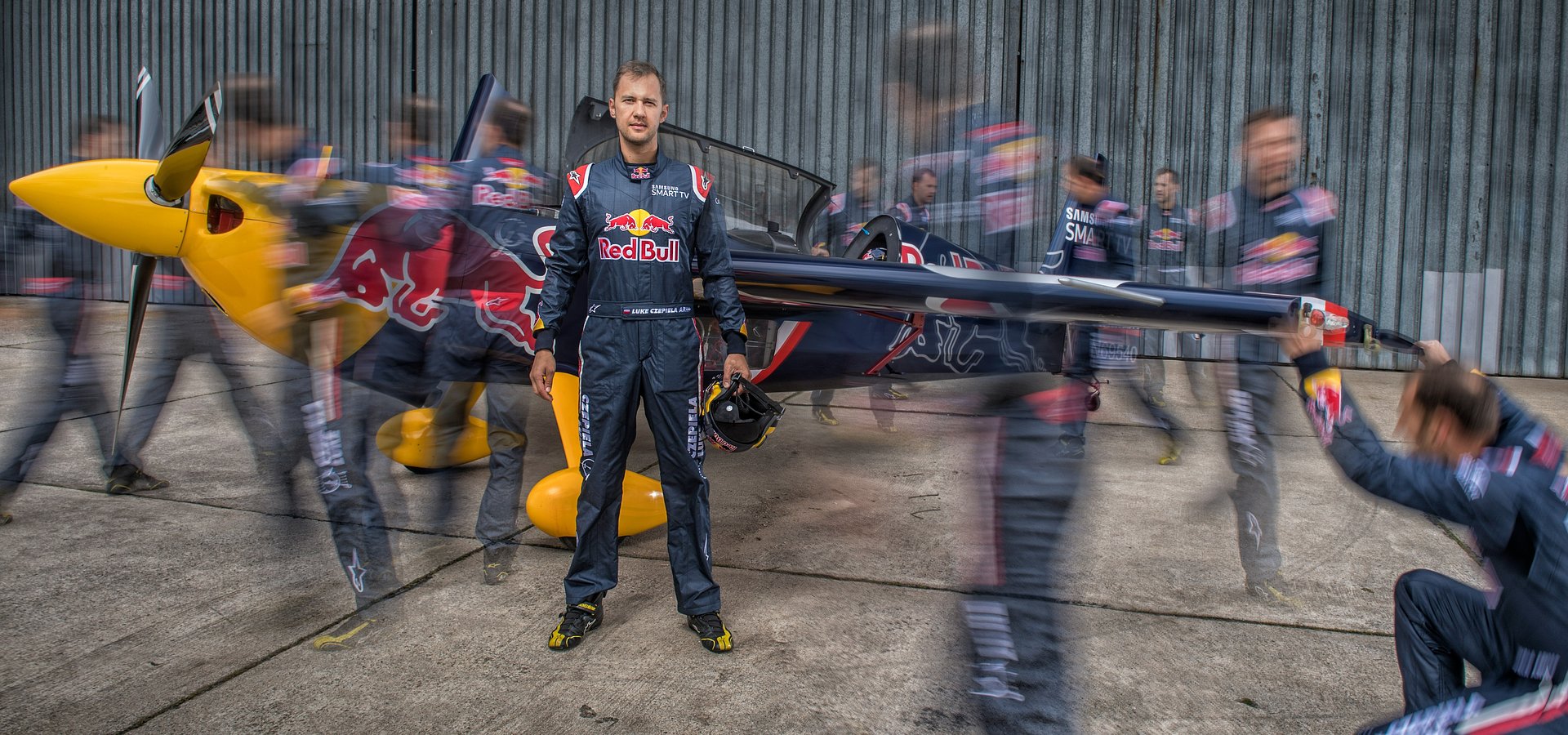 Pierwszy polski pilot w Red Bull Air Race na Lotnisku Makowice-Płoty.