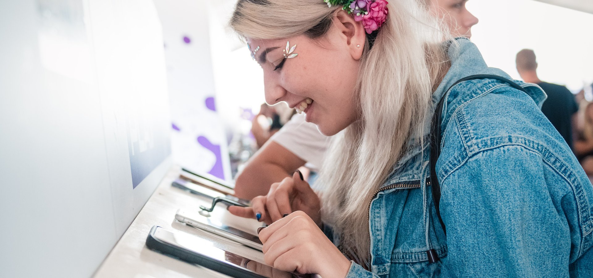 Play dostarcza same dobre wibracje na Pol’and’Rock Festival