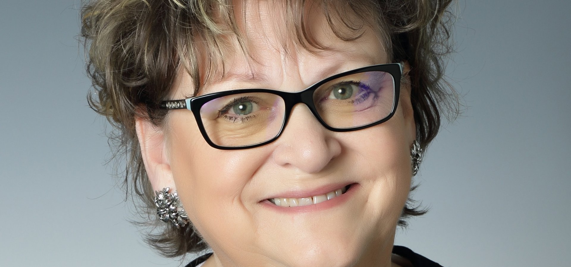 Cynthia Baker Affiliates with the Sun City Bell Office of Coldwell Banker Realty