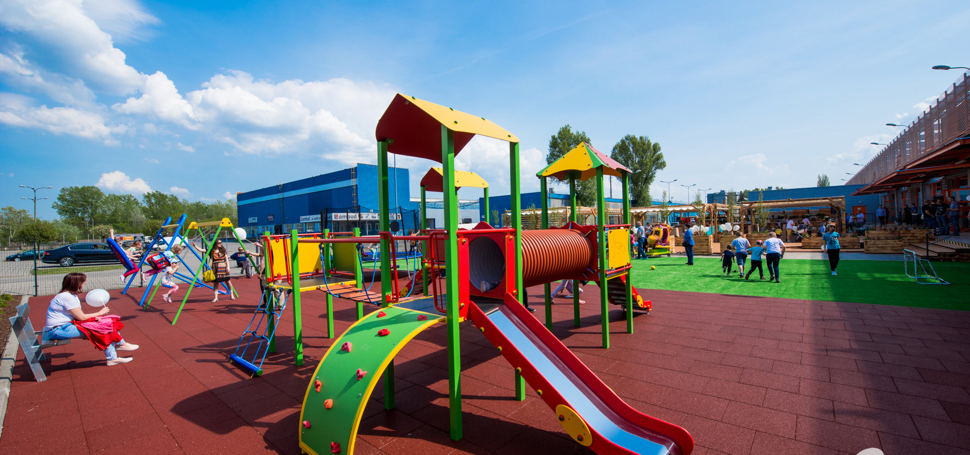 Hulakula zaprasza do największego ogródka letniego po prawej stronie Wisły!