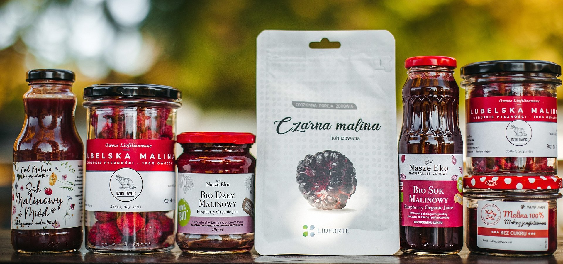 Prezentacja przykładów brandingu owoców jagodowych