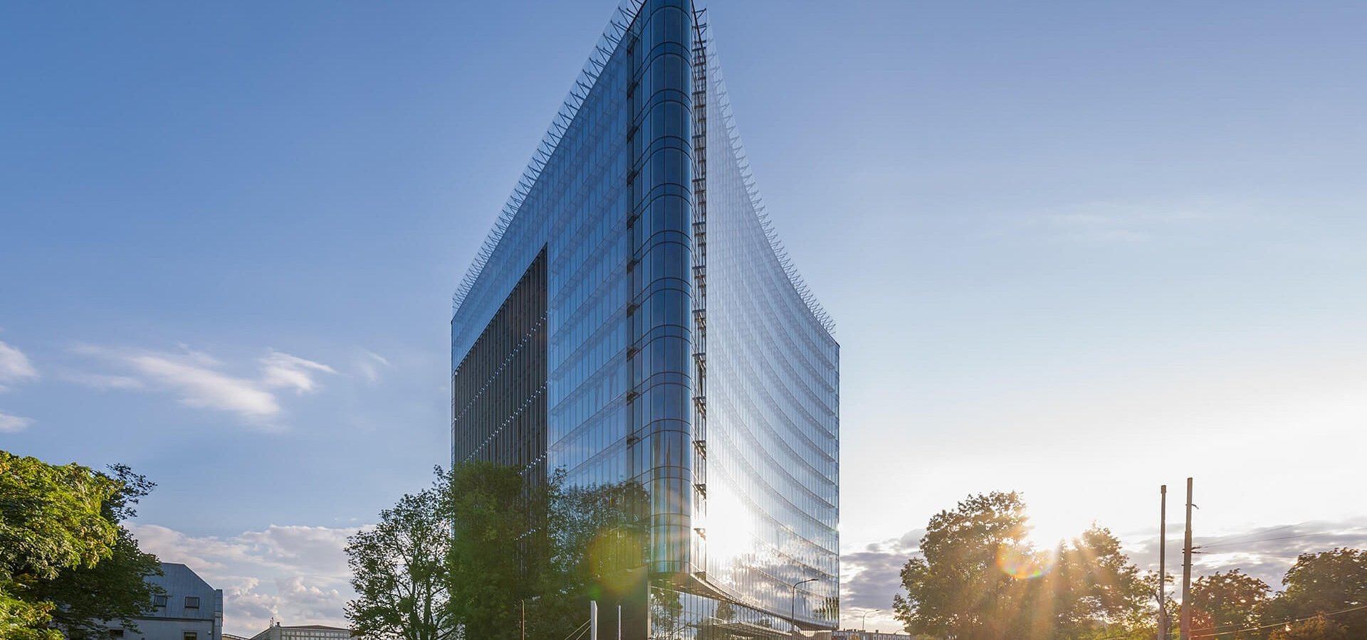 Firma Selsey wprowadza się do Carbon Tower we Wrocławiu