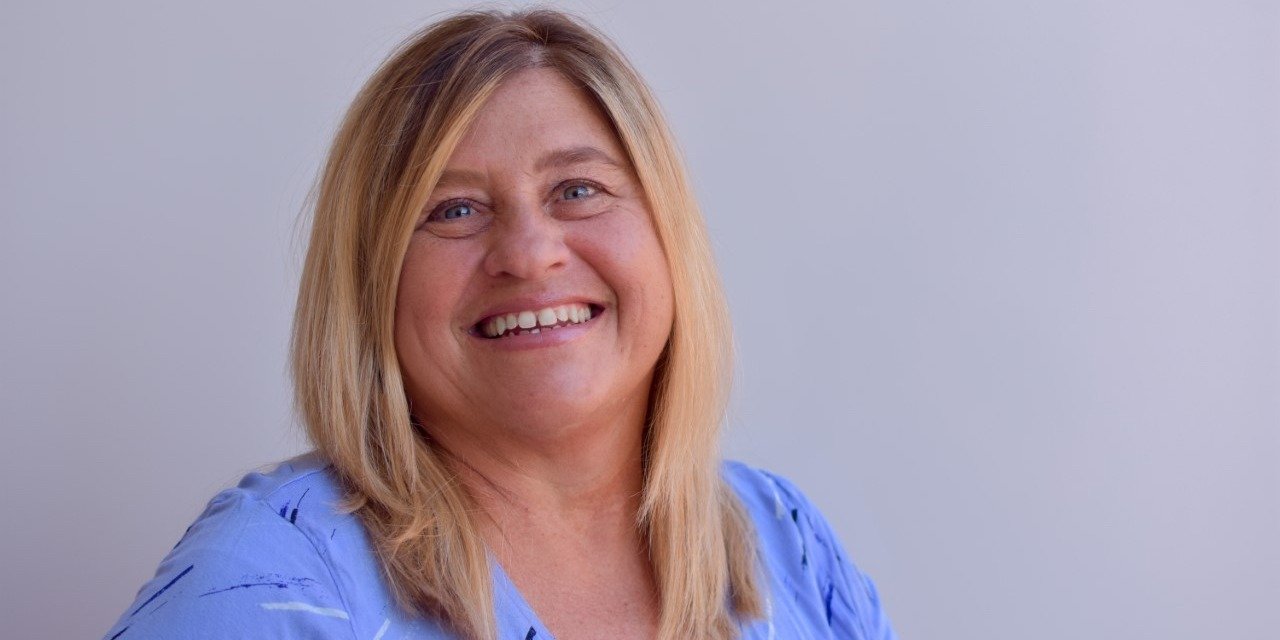 Sheryl Elston Affiliates with the Sun City Surprise Office of Coldwell Banker Realty