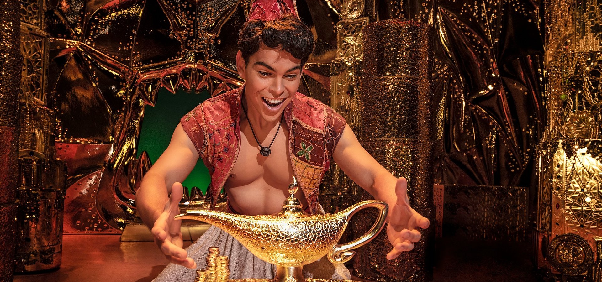 ¡Tercera llamada! Aladdín, el deslumbrante éxito de Disney en Broadway, hoy comenzó su temporada en el Teatro Telcel