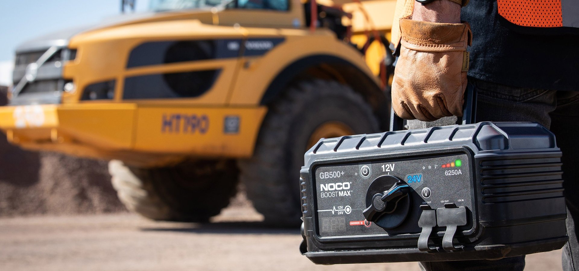 NOCO Boost MAX-ymalnie 6250 A do rozruchu akumulatorów