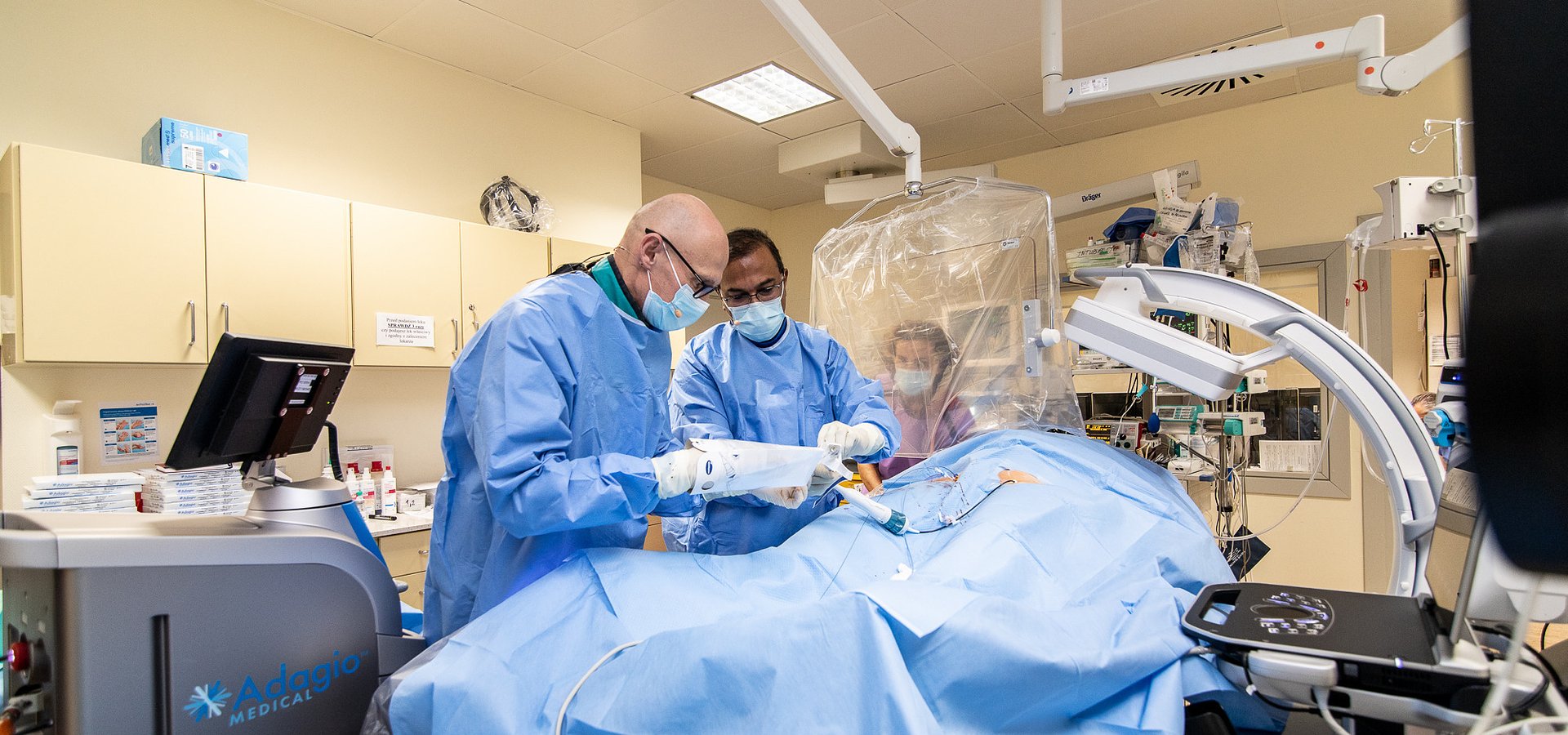 Pionierskie na skalę światową operacje arytmii w Szpitalu Medicover