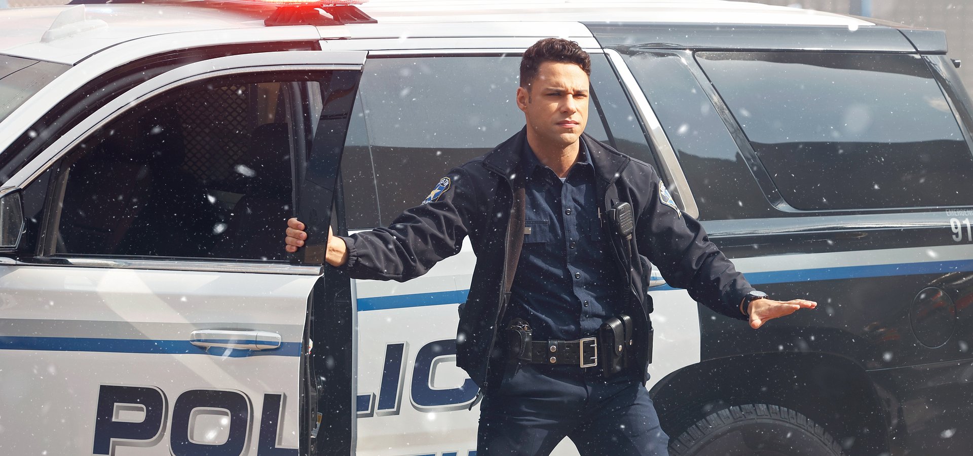 A EQUIPA DE “911: LONE STAR” REGRESSA À FOX LIFE PARA A ESTREIA DA 3ª TEMPORADA