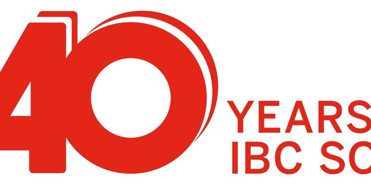 IBC SOLAR świętuje 40-lecie istnienia i udostępnia wyniki badania trendów na rynku PV