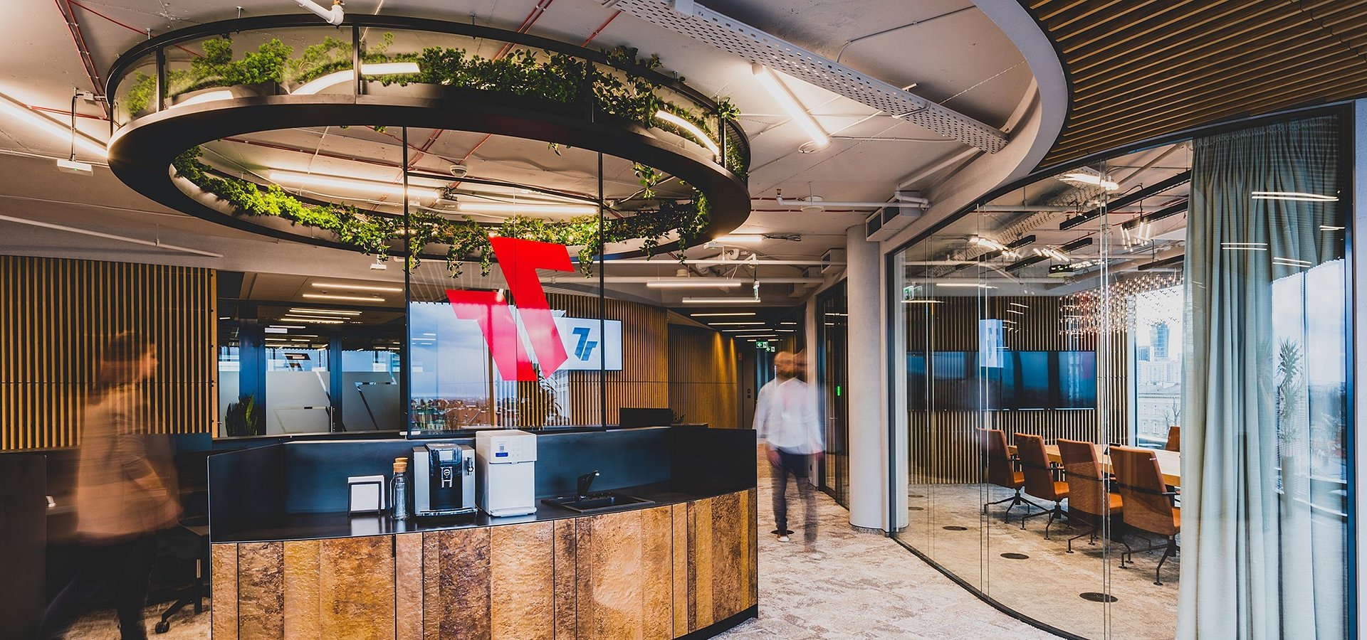 Tétris designed 7R Warsaw office in the prestigious Metropolitan office building