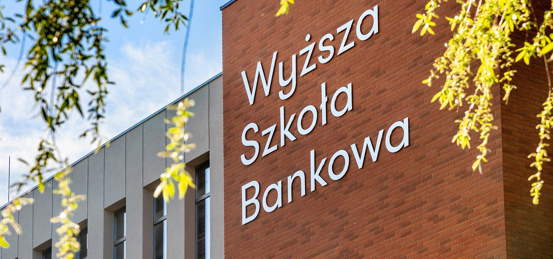 Uczelnia rozwija współpracę z branżą prawniczą, skorzystają studenci prawa