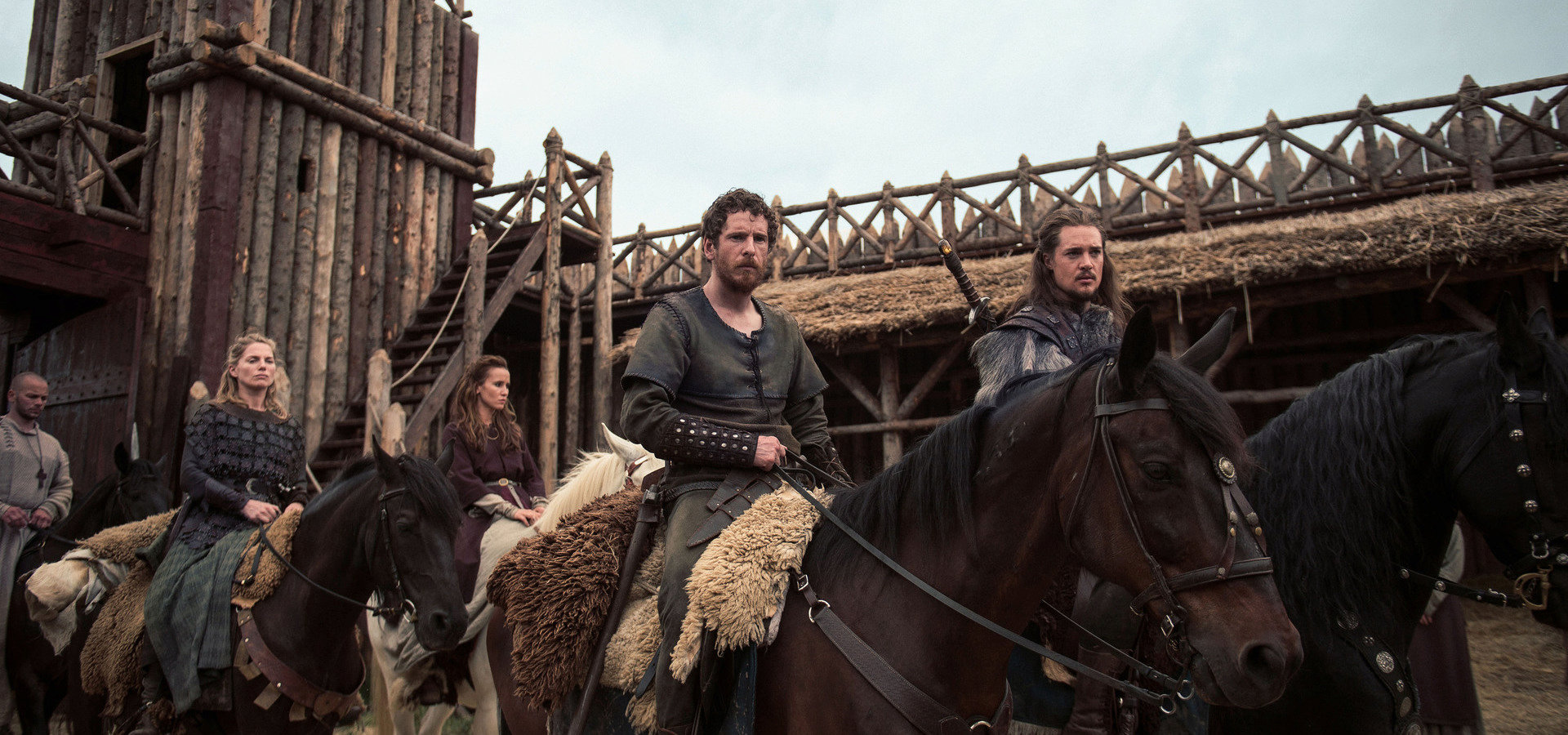 Wciągająca akcja i emocje ponad skalę. Seriale „Uprowadzona” i „Upadek Królestwa. Sezon 2” po raz pierwszy w telewizji. Tylko w CANAL+