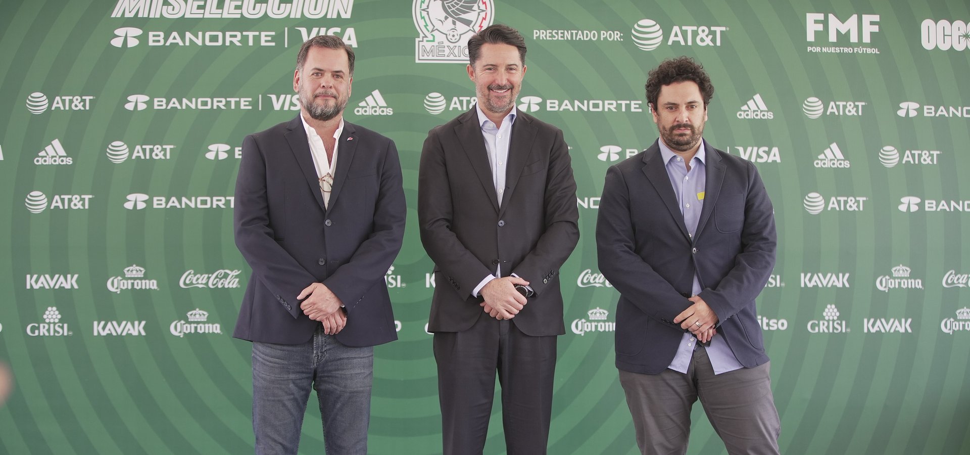 VIVE MI SELECCIÓN BANORTE VISA PRESENTADO POR AT&T ¡A NIVEL DE CANCHA!