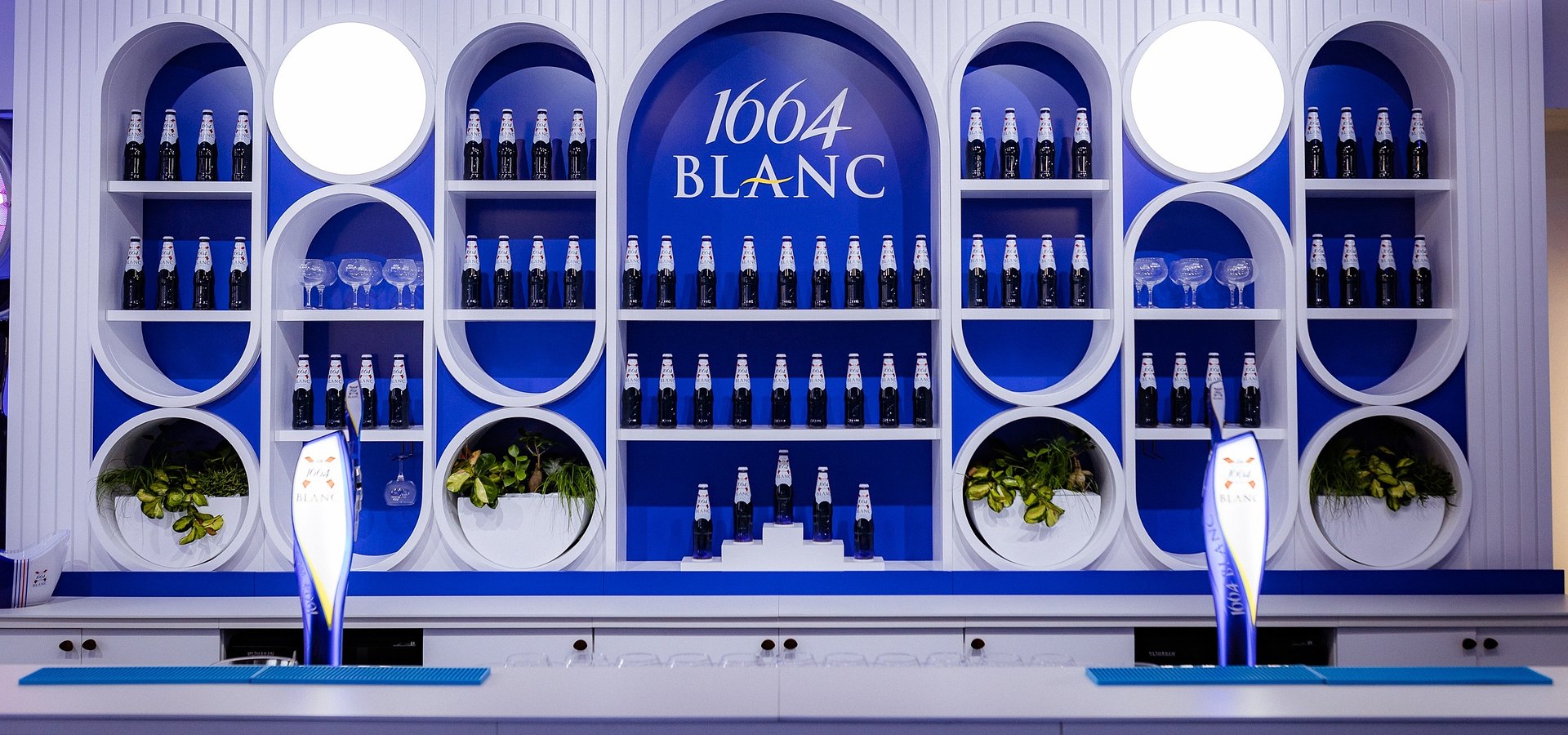 Otwarcie nowego Concept Baru marki 1664 Blanc