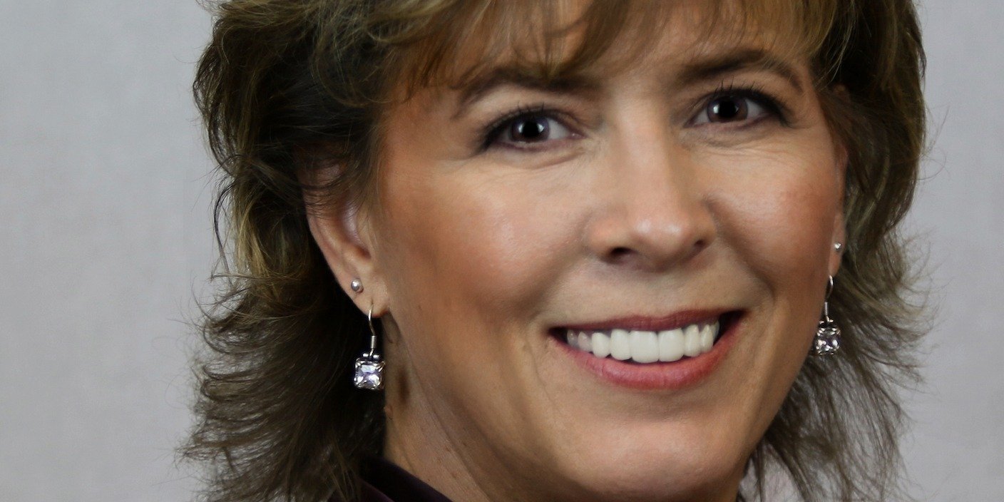 Tina Nabers Affiliates with the Fountain Hills Office of Coldwell Banker Realty Arizona