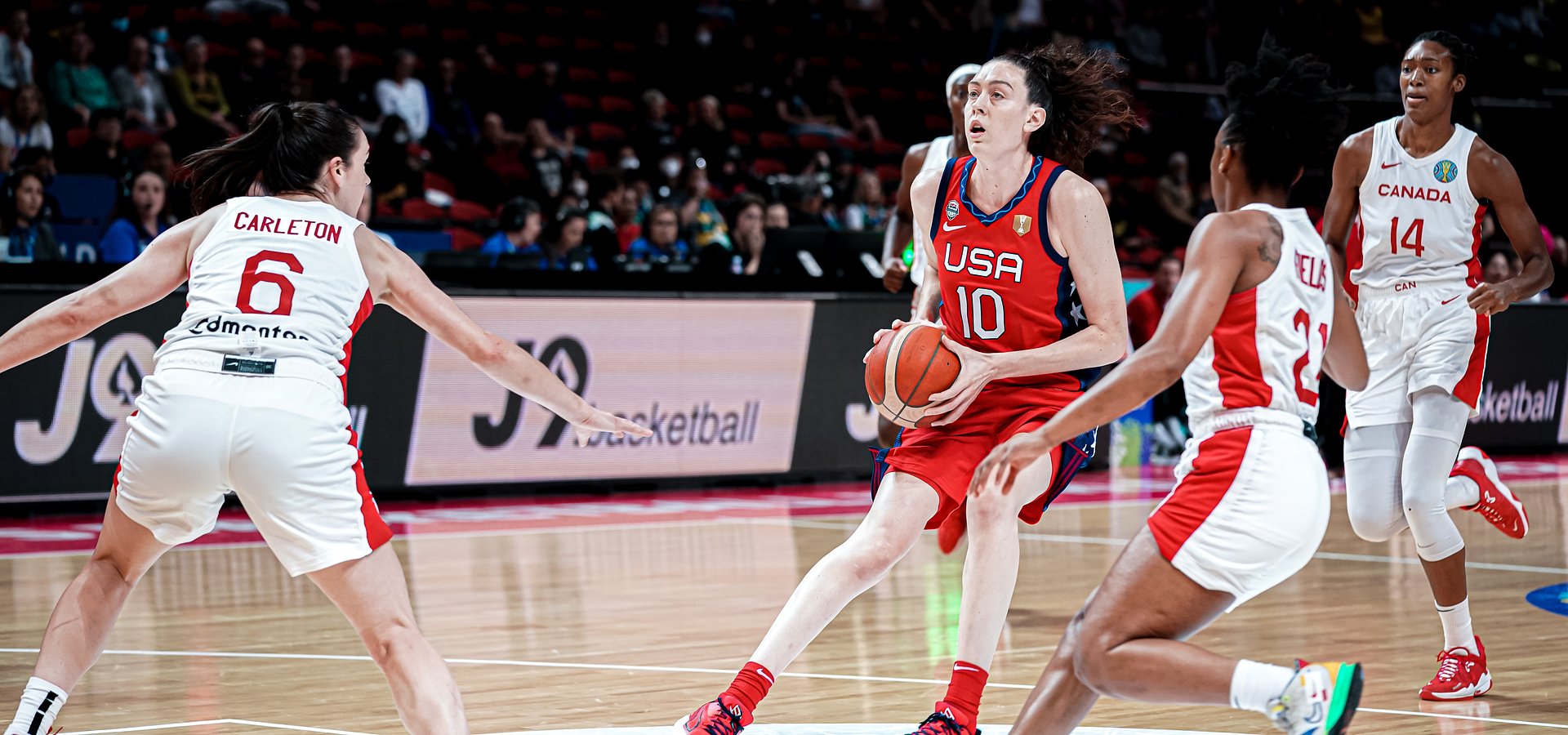 USA to Play For Gold Medal; Defeats Canada In Women's World Cup Semifinal